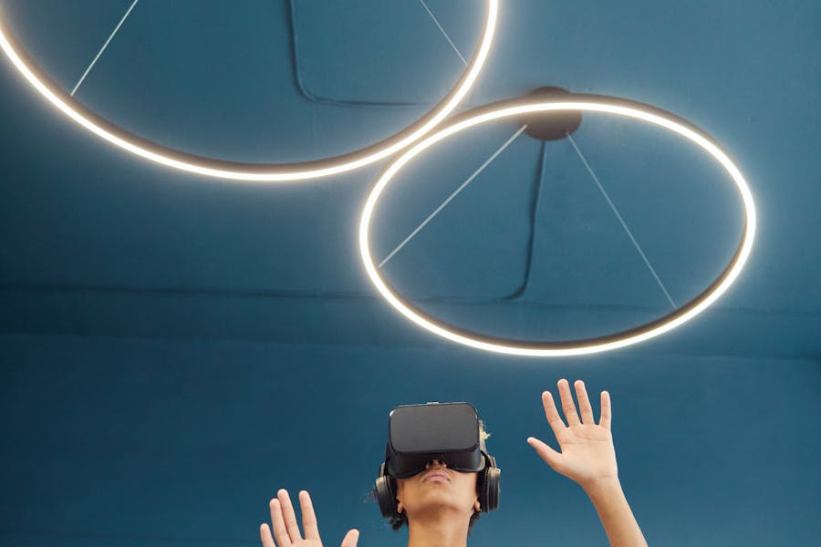How Virtual Receptionists Can Boost Your Business Efficiency