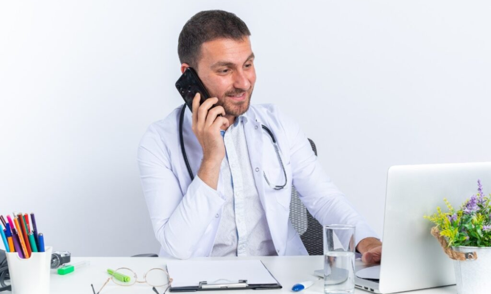 24/7 Medical Answering Services: The Key to Better Patient Care